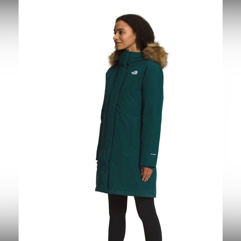 The North Face Arctic Hooded Parka Size XS